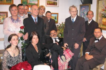 "Igłą i pędzlem malowane"