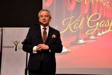 Powiat Miechowski i Fundacja Stawiamy na Rozwój wyróżnili Koła Gospodyń Wiejskich