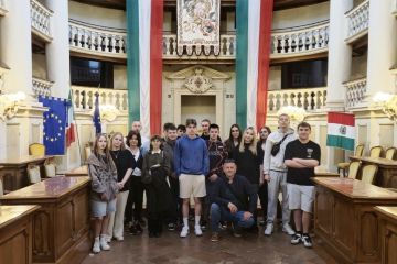 Młodzi specjaliści z ZS Nr 2 w Miechowie podbijają europejski rynek pracy