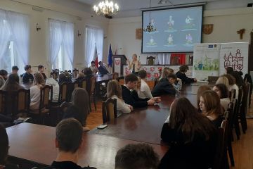 Cyfrowy ślad węglowy - młodzież z Miechowa o klimacie, technologii i odpowiedzialności