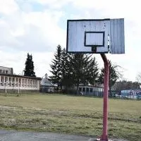 Boisko przy ZS Nr 2 przed realizacją inwestycji