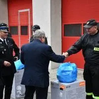 Sprzęt z Małopolskiej Tarczy Antykryzysowej dla OSP Mak&oacute;w