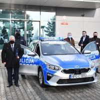 Nowy radiow&oacute;z KPP Miech&oacute;w zakupiony przy wsparciu Powiatu Miechowskiego oraz Gminy i Miasta Miech&oacute;w