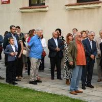 Goście wernisażu Marka Hołdy w Galerii BWA U Jaksy