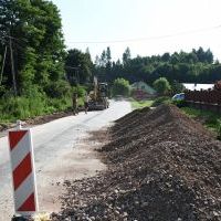 Trwa przebudowa drogi powiatowej Bukowska Wola - Działoszyce