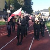 Inauguracyjne okrążenie Biegu Konstytucji 3 Maja z Orkiestrą Dętą Sygnał w Miechowie