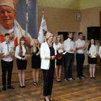 Monika Marzec, dyr. Zespołu Szk&oacute;ł Nr 2 w Miechowie wspomina patrona szkoły