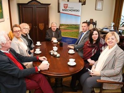 Rotary Klub Kraków Wyspiański u starostów Powiatu Miechowskiego