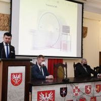 Samorząd Sejmiku Wojew&oacute;dztwa z Małopolskiej Tarczy Antykryzysowej przeznaczył 0,5 mln zł na rezonans w Miechowie