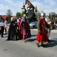 Miechowskie obchody 231. rocznicy uchwalenia Konstytucji 3 Maja - Bractwo Rycerskie Ziemi Miechowskiej