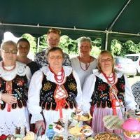 Stoisko dożynkowe KGW Konasz&oacute;wka