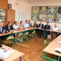 Radni Rady Powiatu w SOSW Zagorzyce
