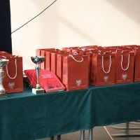 Ziemia Miechowska w Walce o Wolność - nagrody, dyplomy, puchary ufundowane przez Starostwo Powiatowe w Miechowie