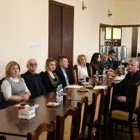 Szefowie jednostek organizacyjnych powiatu i wydział&oacute;w miechowskiego starostwa