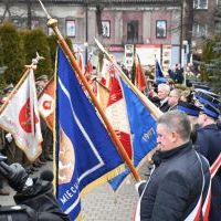 160. rocznica bitwy miechowskiej - poczty sztandarowe w Rynku pod Orłem