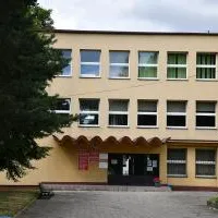 Na rok szkolny 2019/2020 do Zespołu Szk&oacute;ł Nr 2 im. Jana Pawła II w Miechowie przyjęto og&oacute;łem 275 uczni&oacute;w klas pierwszych