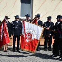 100-lecie OSP Pstroszyce I - prezentacja odznaczonego sztandaru