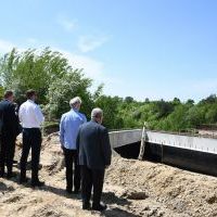Radni Rady Powiatu Miechowskiego na budowie wiaduktu w Uniejowie Rędziny