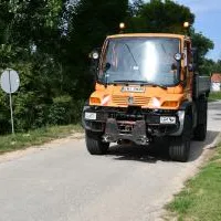 Mercedes Unimog - nowy nabytek ZDP znakomicie sprawdza się w terenie