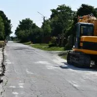 Trwają prace przy przebudowie drogi powiatowej w Przybysławicach (gmina Kozł&oacute;w)