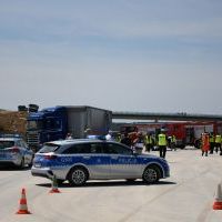 Powiatowe ćwiczenia taktyczno-bojowe 2023 - w akcji brały r&oacute;wnież udział służby policji