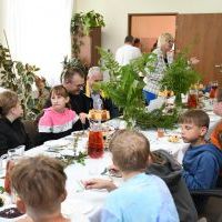 Dobra kuchnia integruje w Kozłowie r&oacute;żne pokolenia