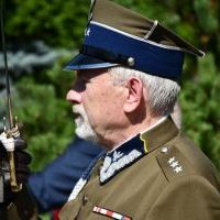 Święto Wojska Polskiego Miechów 2023 - komendant uroczystości - Władysław Mastrzykowski