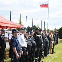 Gospodarze i goście zawodów OSP w Kozłowie