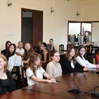  Młodzież z LO Miech&oacute;w i Gymnasium Schweinfurt w miechowskim starostwie