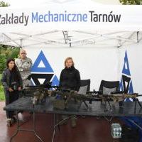 Przysięga 11 MBOT - prezentacja Zakład&oacute;w Mechanicznych Tarn&oacute;w