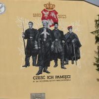 Powstał mural ku czci powstańc&oacute;w na miechowskim cmentarzu