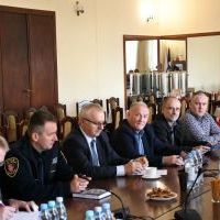 Posiedzenie szefów służb i instytucji o gotowości zimowej w Powiecie Miechowskim