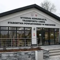 Nowa siedziba Wydziału Komunikacji Starostwa powstaje niedaleko centrum Miechowa