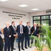 Goście podziwiają nowy Wydział Komunikacji w Miechowie