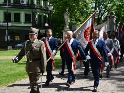 Miechowskie Święto Uchwalenia Konstytucji 3 Maja - wprowadzenie do bazyliki