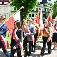 Miechowskie Święto Uchwalenia Konstytucji 3 Maja - poczty mundurowe szk&oacute;ł