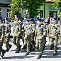 Miechowskie Święto Uchwalenia Konstytucji 3 Maja - młodzież z 