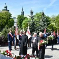 Miechowskie Święto Uchwalenia Konstytucji 3 Maja - delegacja duchowieństwa i odnowy zabytk&oacute;w