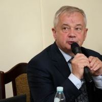 Starosta Krzysztof Świerczek przedstawia najważniejsze dane z Raportu o stanie Powiatu Miechowskiego za 2023 rok