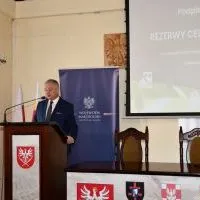 Podpisanie umowy - przem&oacute;wienie Starosty