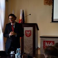 Spotkanie samorządowc&oacute;w - dr Hubert Guz