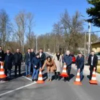 Otwarcie drogi powiatowej w miejscowości Jaksice, Kamieńczyce i Komor&oacute;w