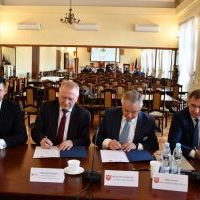 Konwent Samorządowców Powiatu Miechowskiego - podpisanie umowy z MOT
