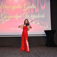 Gala KGW w Gołczy - występ Sandry Cygan