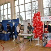 Targi Edukacji i Pracy w Miechowie stoiska pracodawców.