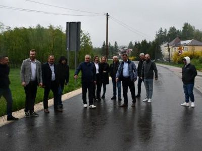 Radni Powiatu Miechowskiego na objeździe po drogach powiatowych