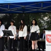 Występ artystyczny młodzieży z Liceum Ogólnokształcącego z Miechowa