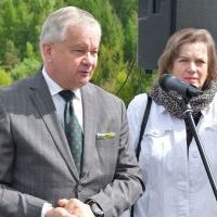 Otwarcie wyremontowanej drogi w Strzeżowie Pierwszym - przemowa Starosty