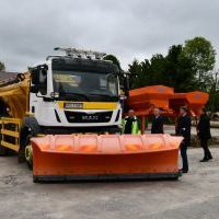 Samochód zakupiono na potrzeby zimowego utrzymania dróg i prac odwodnieniowych