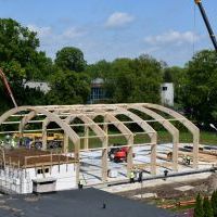 Budowa nowego boiska wielofunkcyjnego przy LO w Miechowie - widok z góry